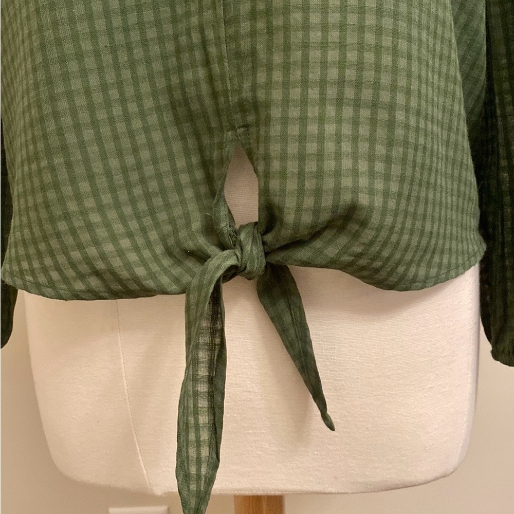 Universal Thread Green Checked Balloon Sleeve Wai… - image 4